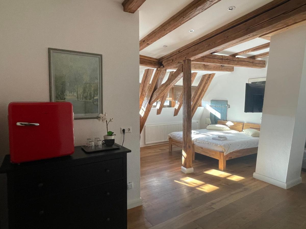 Gaestezimmer An Der Stadtmauer Бизигхайм Екстериор снимка